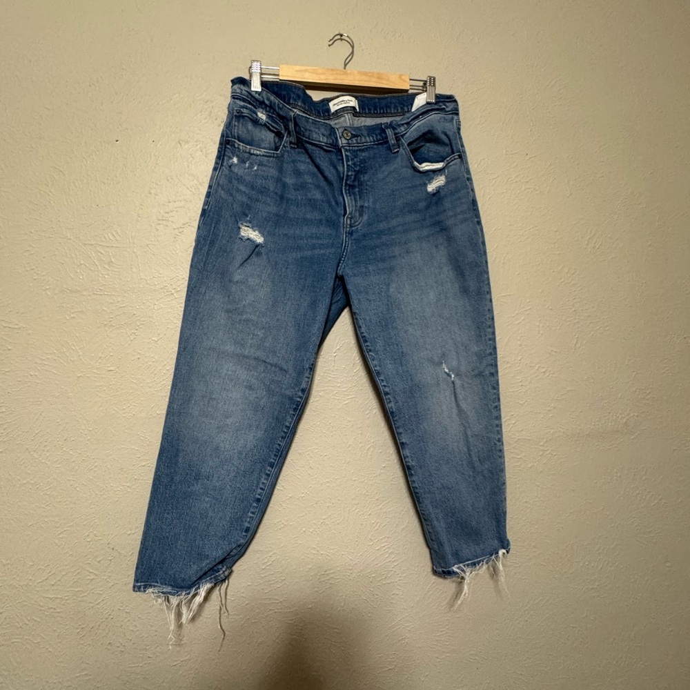 Abercrombie Mid Rise Boyfriend Jean